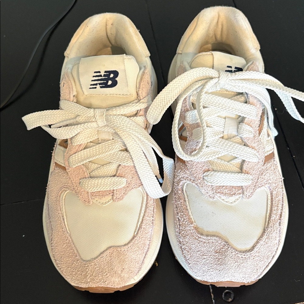New Balance 57/40 Cream and Pink Athletic Shoes